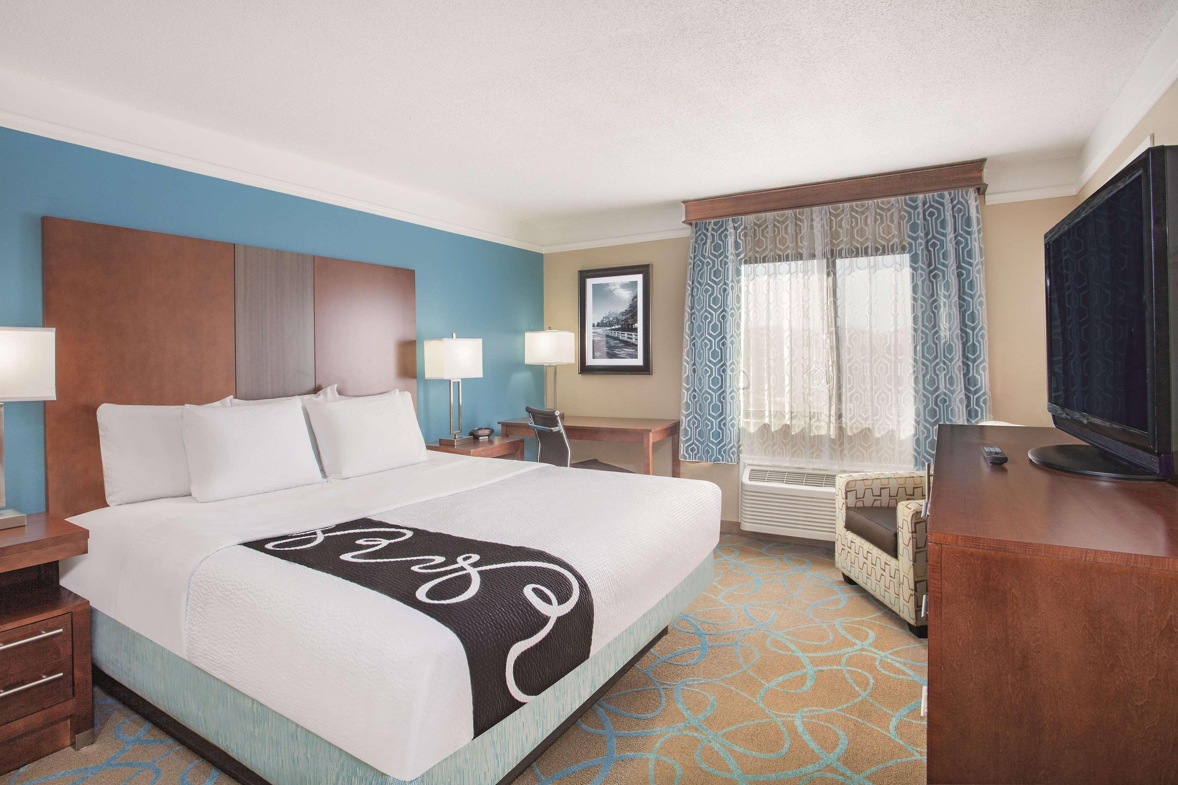 La Quinta By Wyndham Elizabethtown Hotel Ngoại thất bức ảnh