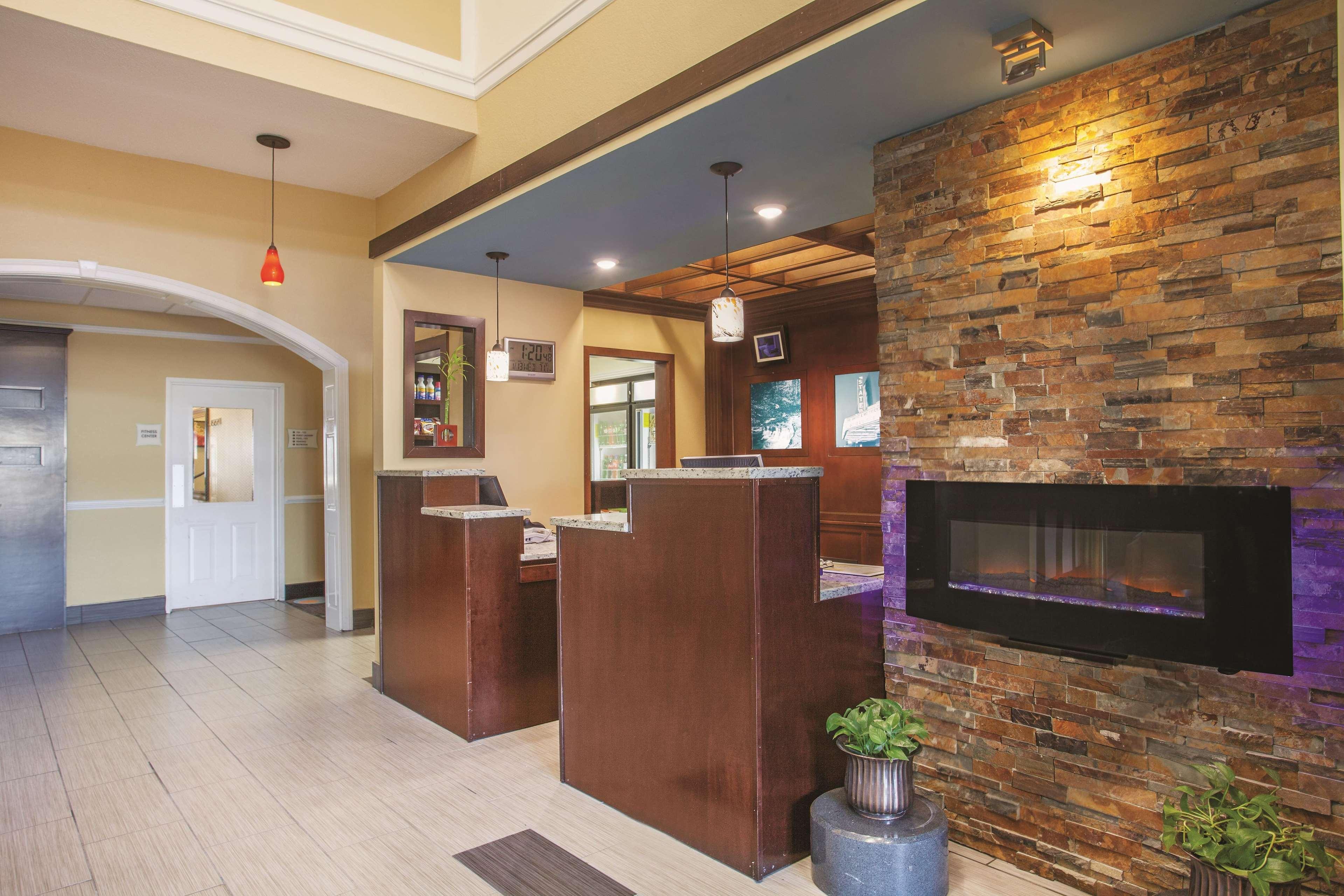 La Quinta By Wyndham Elizabethtown Hotel Ngoại thất bức ảnh