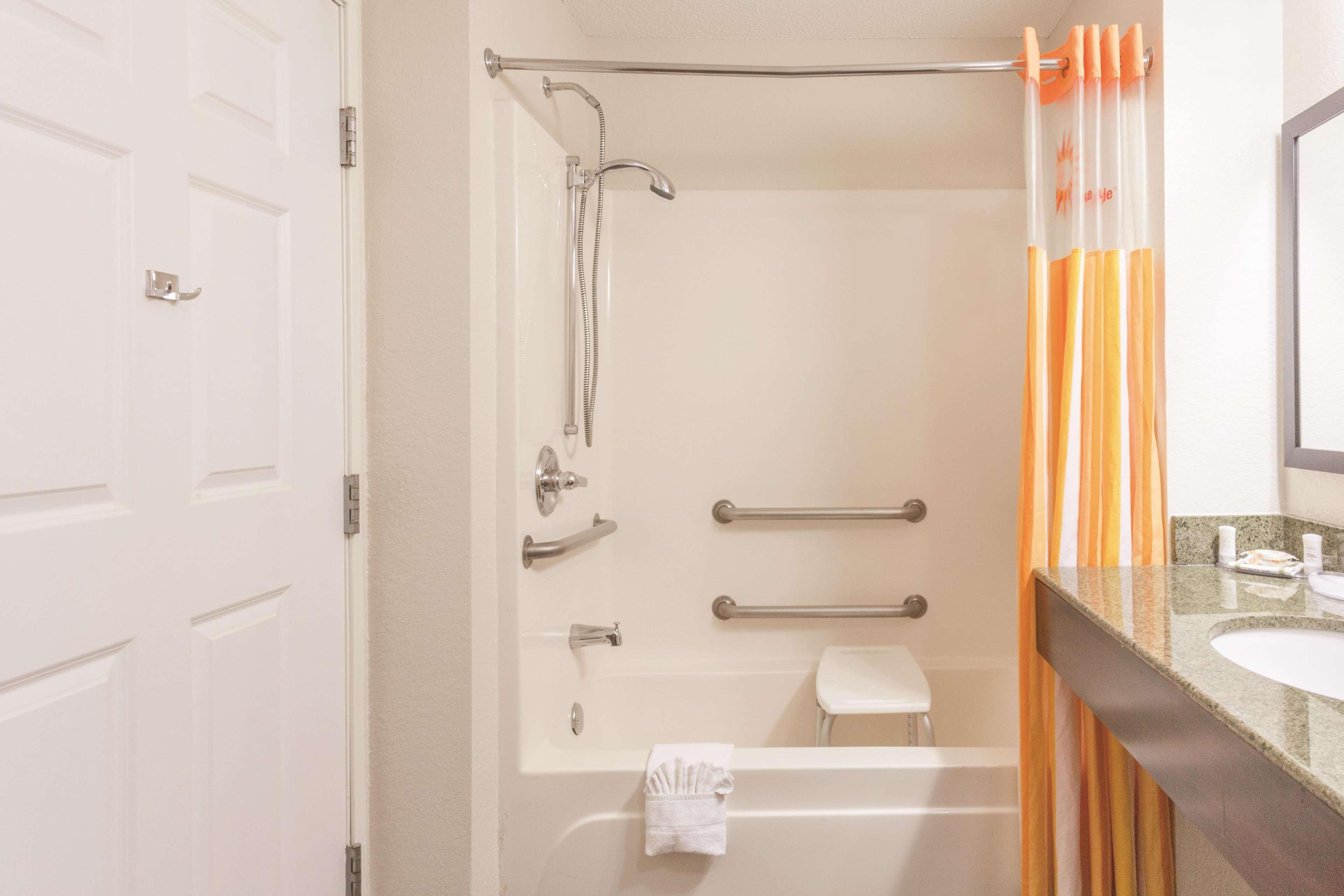 La Quinta By Wyndham Elizabethtown Hotel Ngoại thất bức ảnh